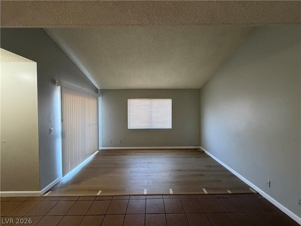 5187 Garden Ln #C - Photo 5 of 33
