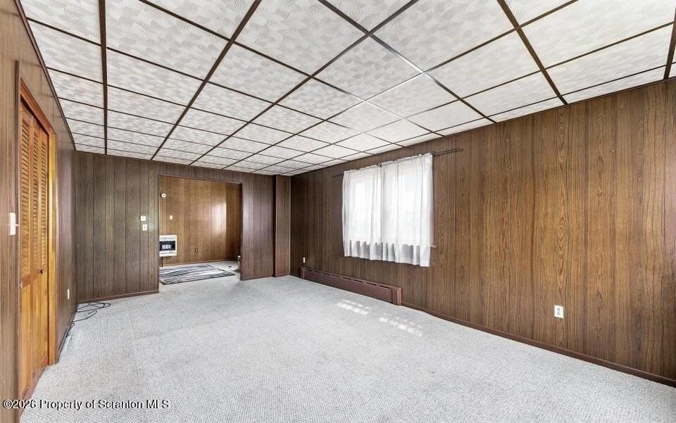 458 Madison Ave - Photo 7 of 21