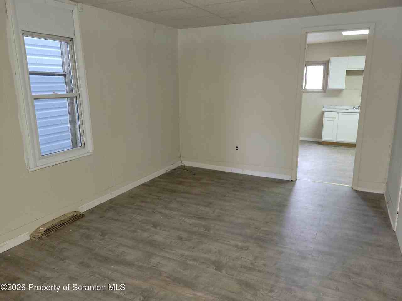 1142 Academy St #1stFL - Photo 2 of 10