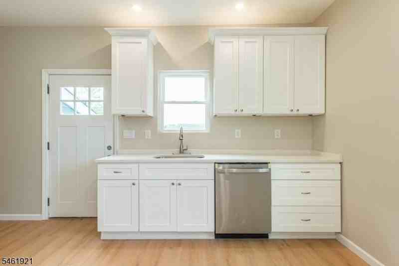 108 Rt23 - Photo 6 of 35