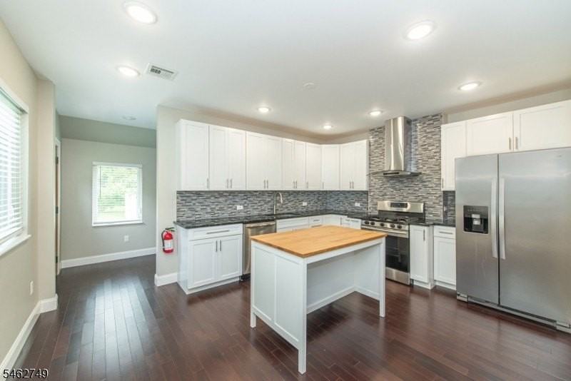 38 Buttonwood Rd - Photo 2 of 10