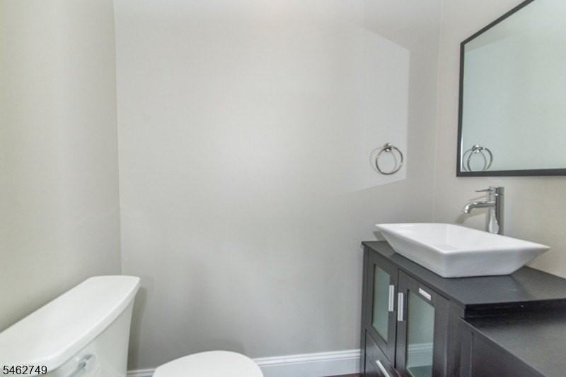 38 Buttonwood Rd - Photo 4 of 10