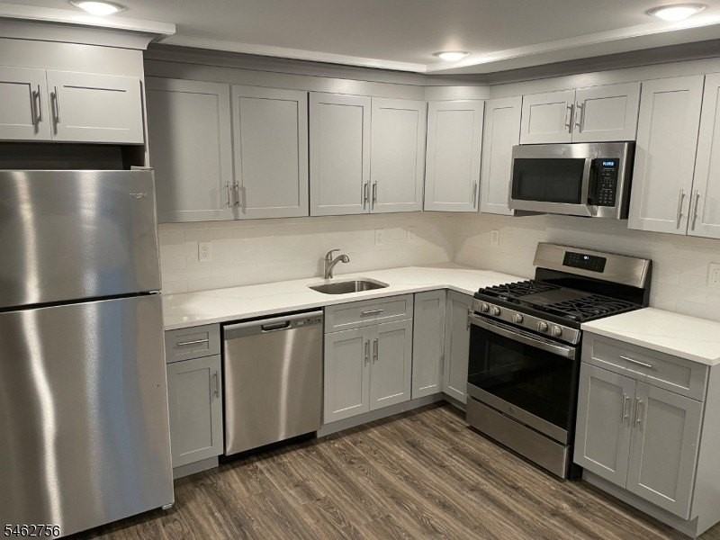 227 William St - Photo 2 of 10