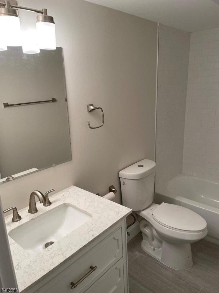 227 William St - Photo 5 of 10
