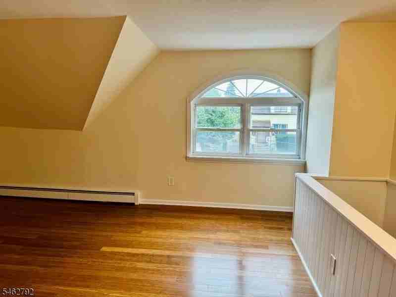 118 Barkley Ave - Photo 2 of 12