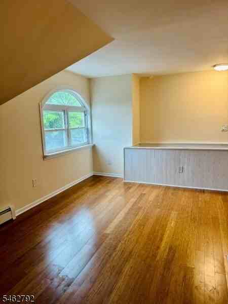 118 Barkley Ave - Photo 5 of 12