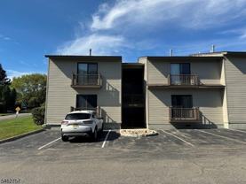 903 Spruce Hills Dr - Photo 1 of 1
