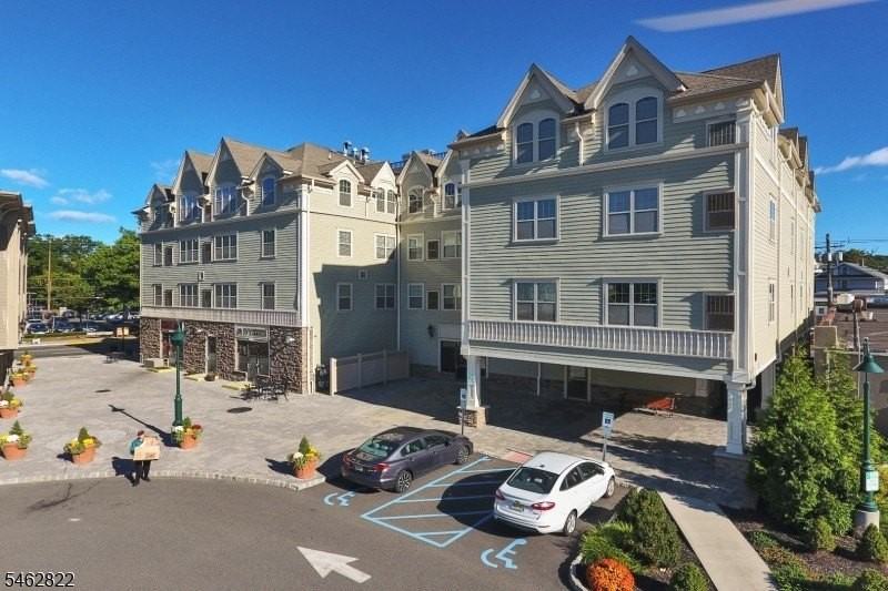 250 South Ave #24 - Photo 2 of 2