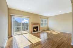 370 Summerhill Dr - Photo 1 of 1