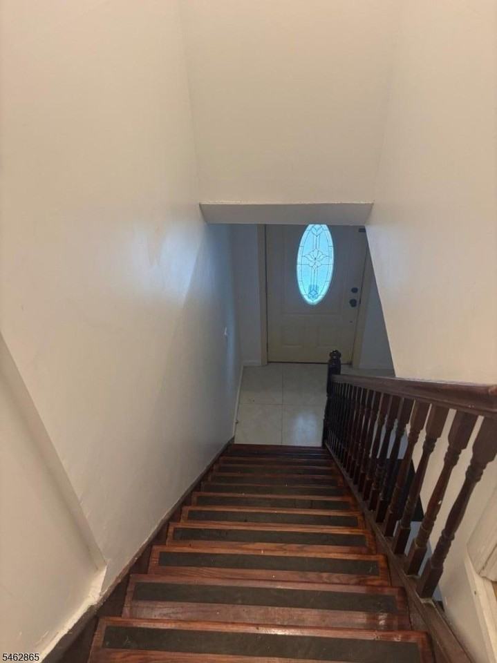 500 Burnside St #2 - Photo 3 of 20