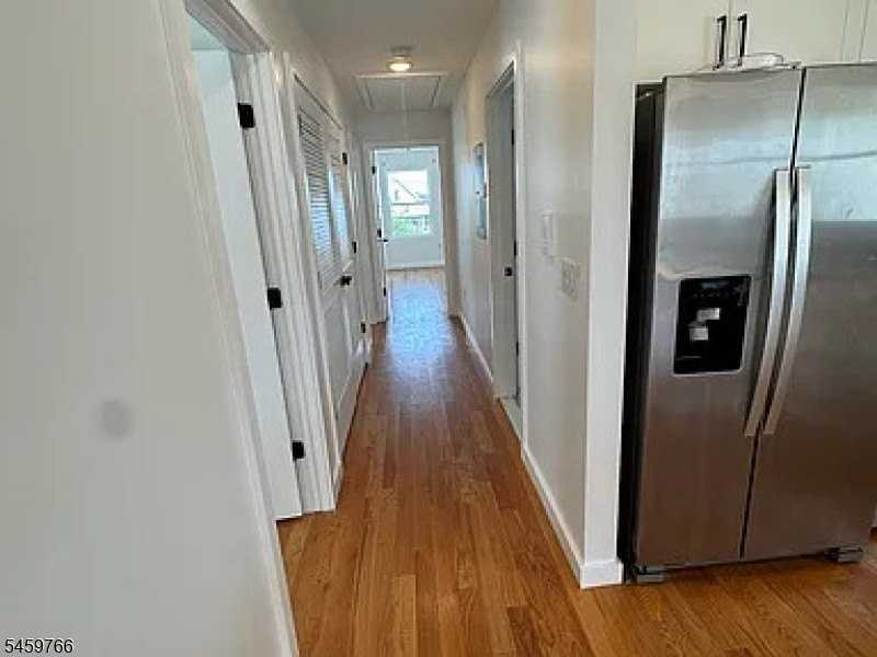 753 Seaport Dr #2 - Photo 4 of 12