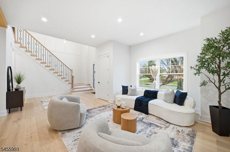 41 Orchard Rd - Photo 4 of 36