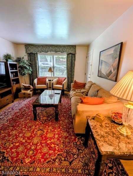 48 Mount Kemble Ave #A - Photo 2 of 13