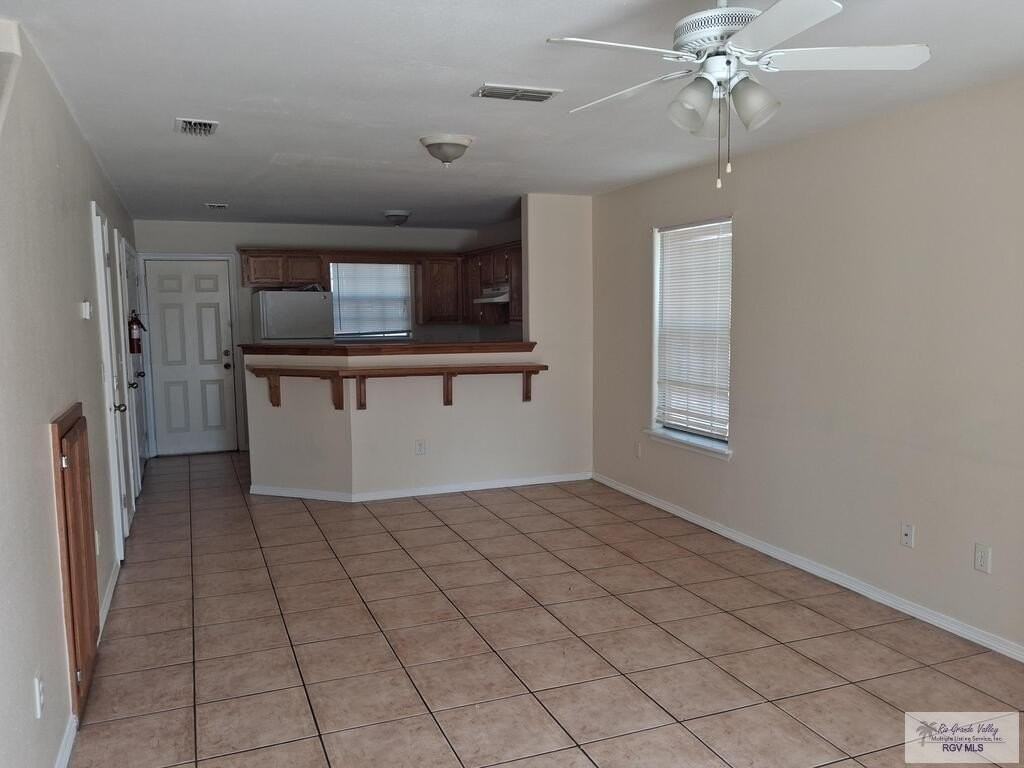 701 Sonesta Dr #8 - Photo 3 of 23