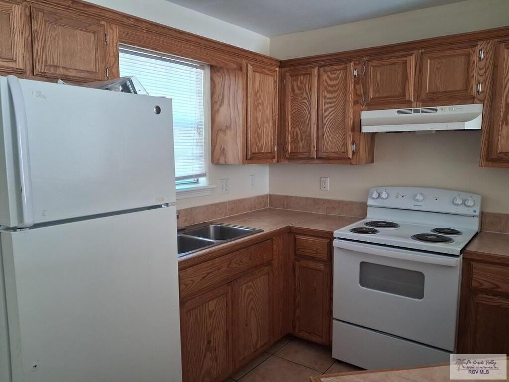 701 Sonesta Dr #8 - Photo 7 of 23