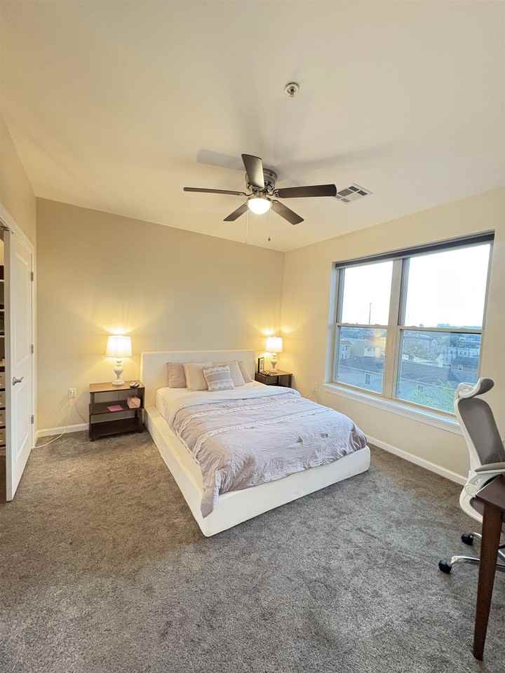 186 Broadway #502 - Photo 3 of 12