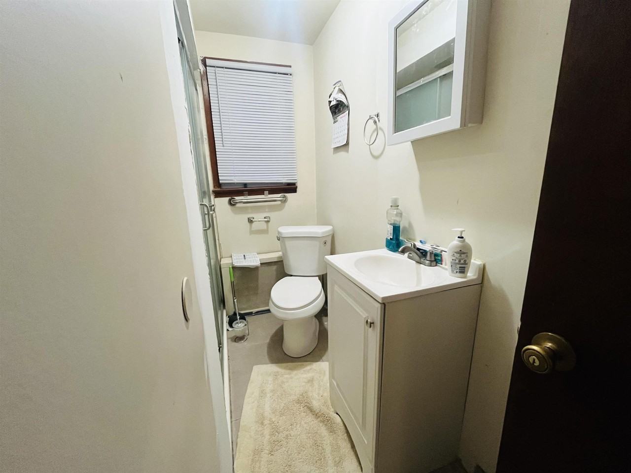70 Manhattan Ave #1 - Photo 6 of 8