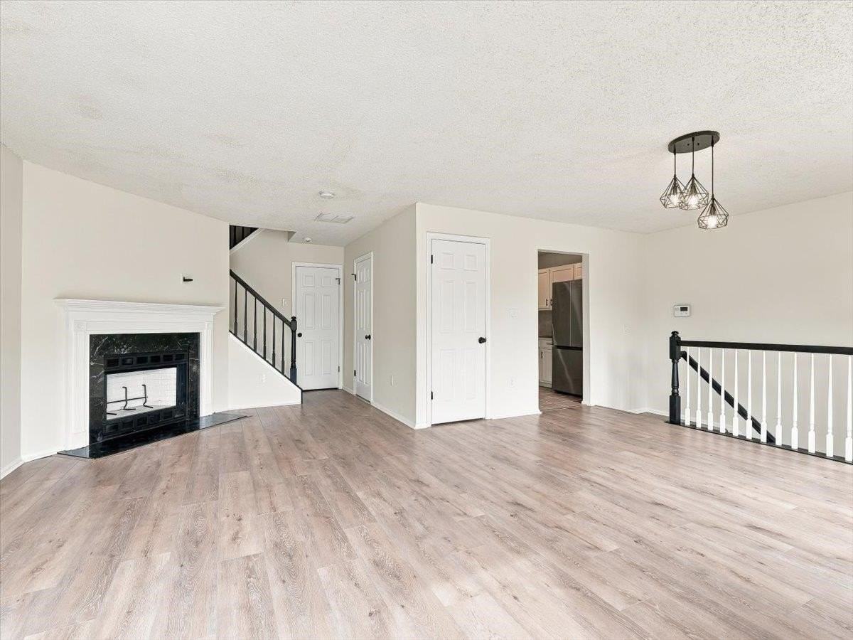 10 Cottonwood St - Photo 4 of 29