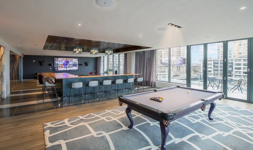 Child Street - Photo 4 of 6