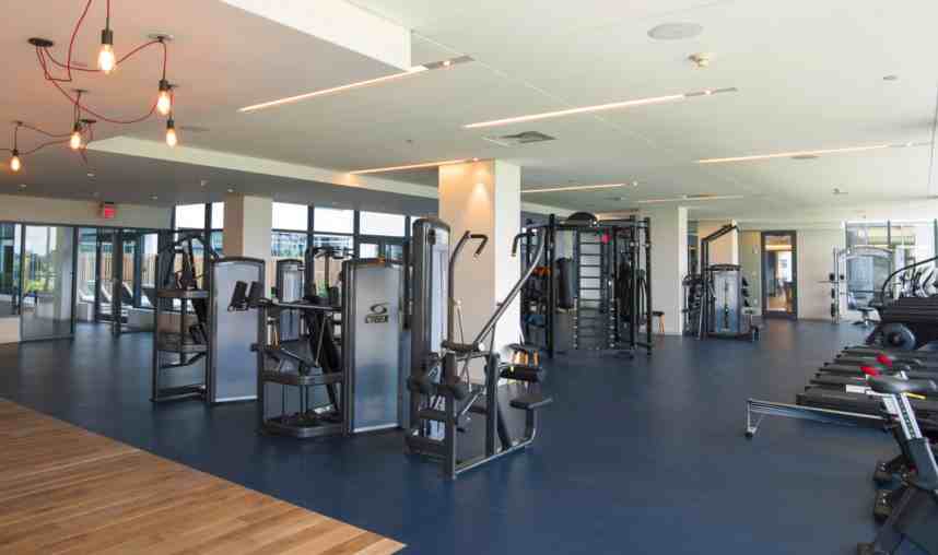 Child Street - Photo 5 of 6