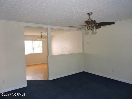 7 Donnell Ave - Photo 2 of 18