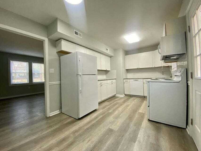 9 Rita Ct - Photo 4 of 11
