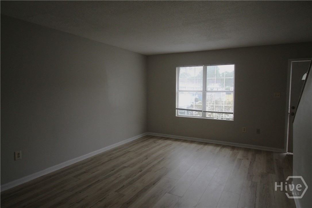 1100 Pineland Ave #5C - Photo 5 of 13