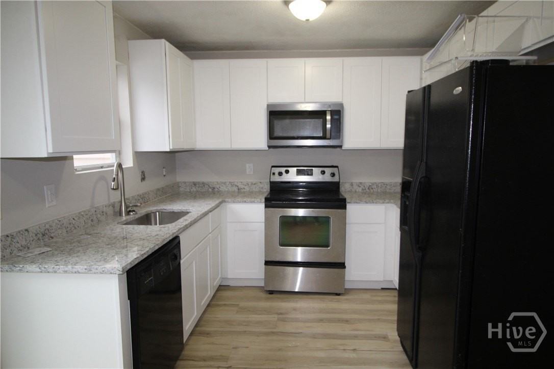 1100 Pineland Ave #5C - Photo 6 of 13