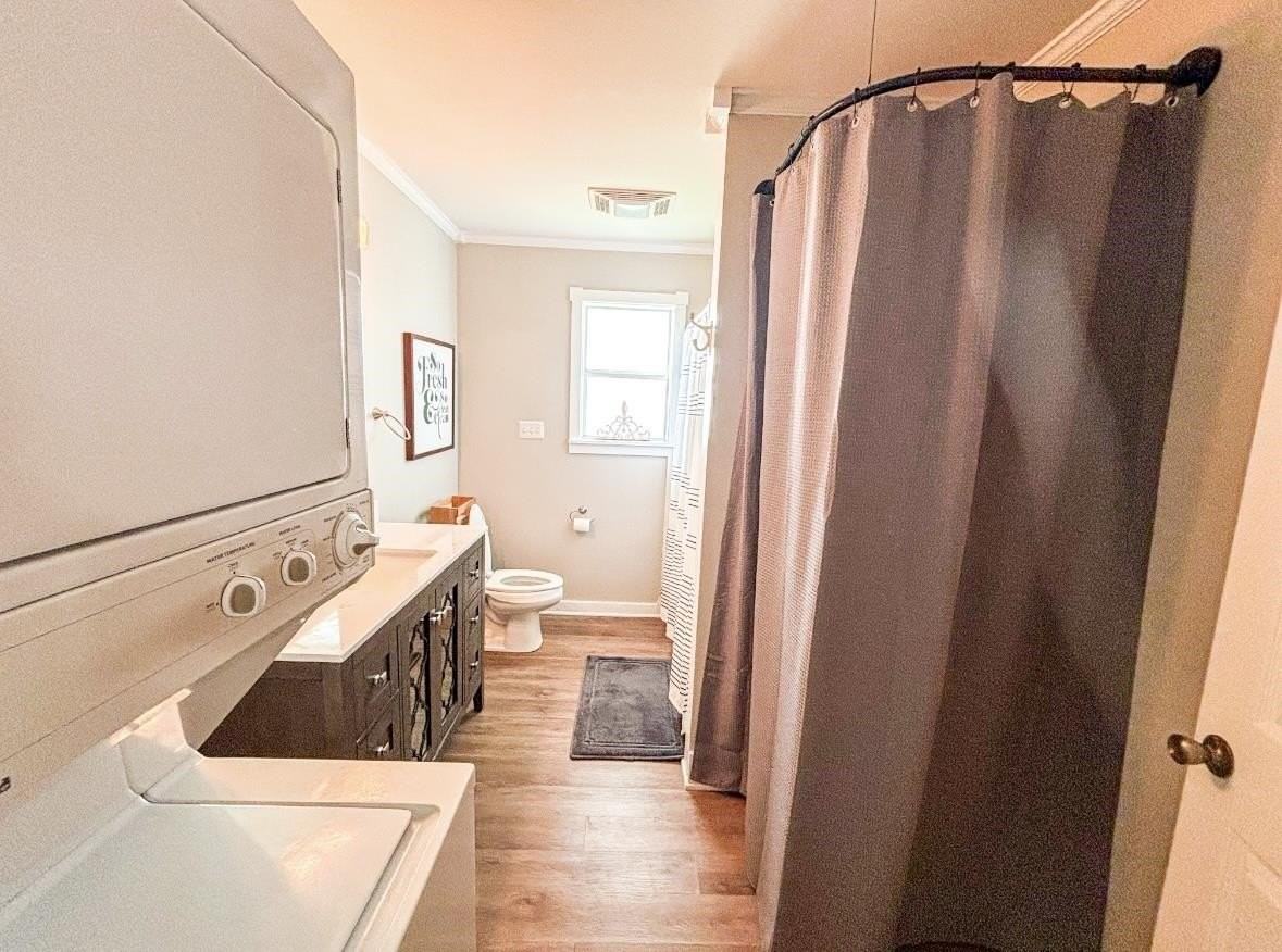 207 E College St - Photo 3 of 11