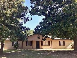 featured image of 707 Vicky Dr