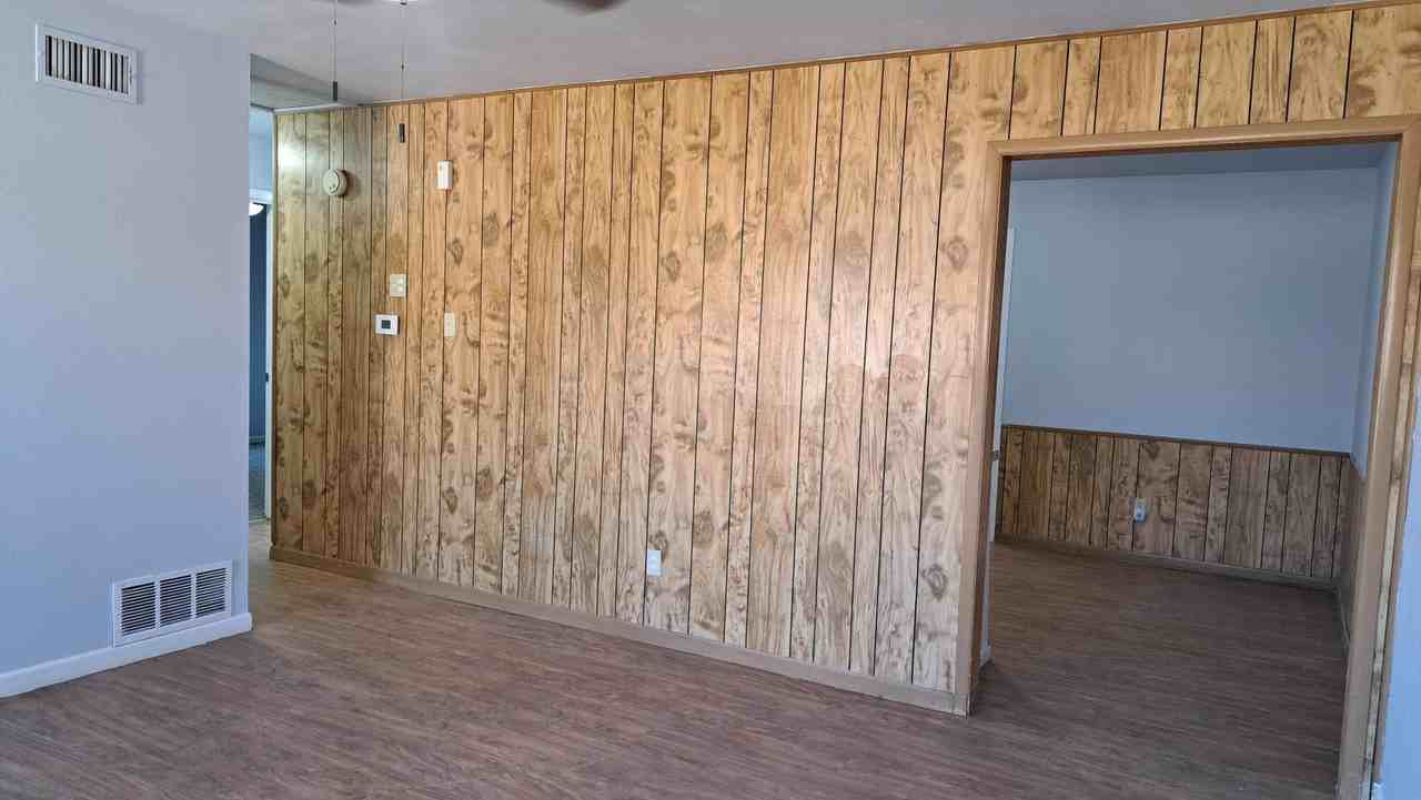 3404 Elkhart Ave #A - Photo 4 of 18