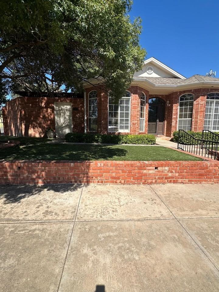 5236 84th St - Photo 2 of 26
