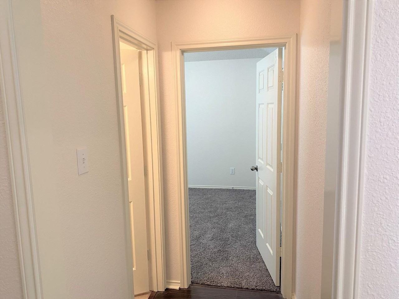 6521 8th St - Photo 7 of 25