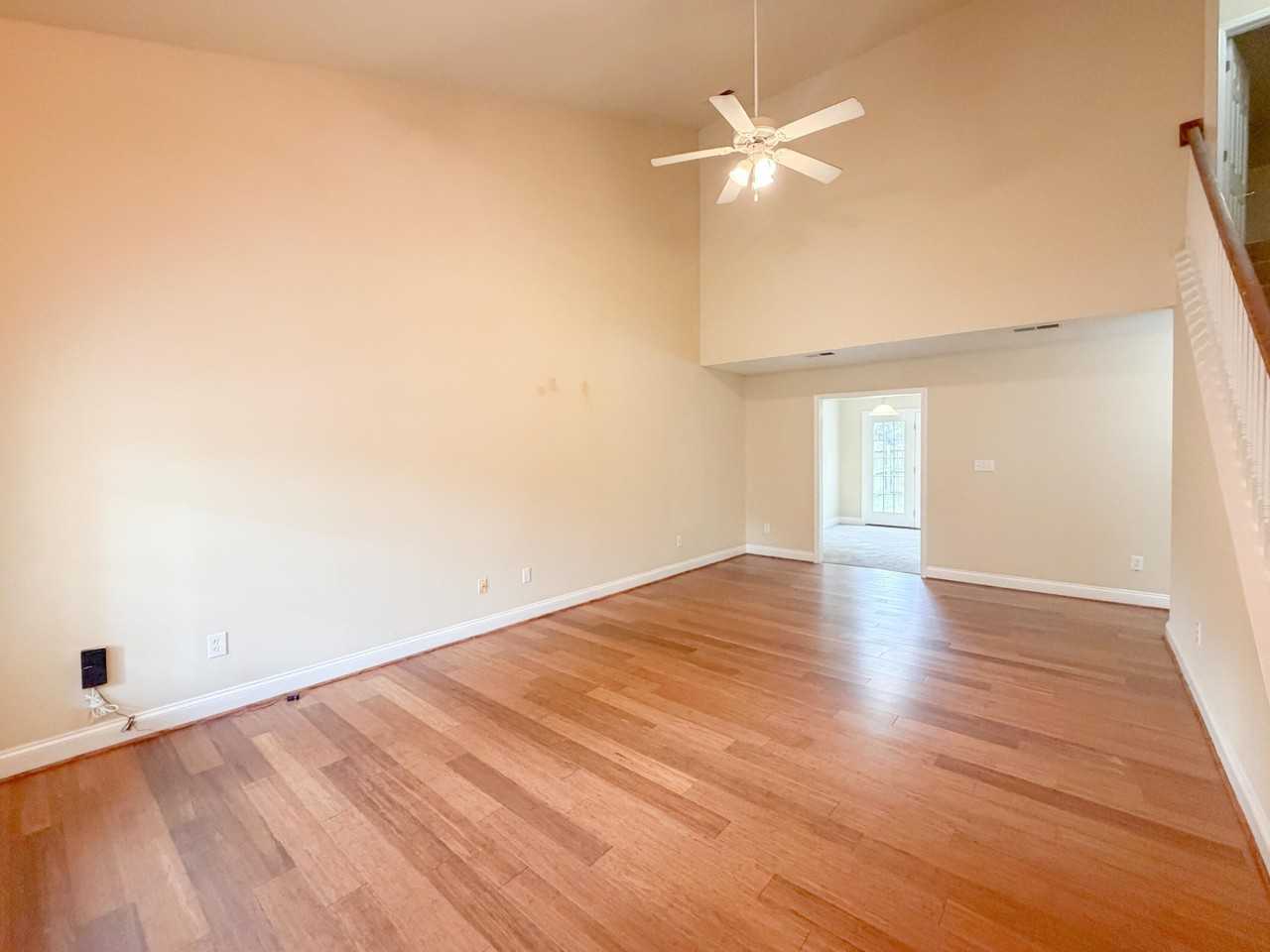 2513 Denburn Ct - Photo 3 of 16