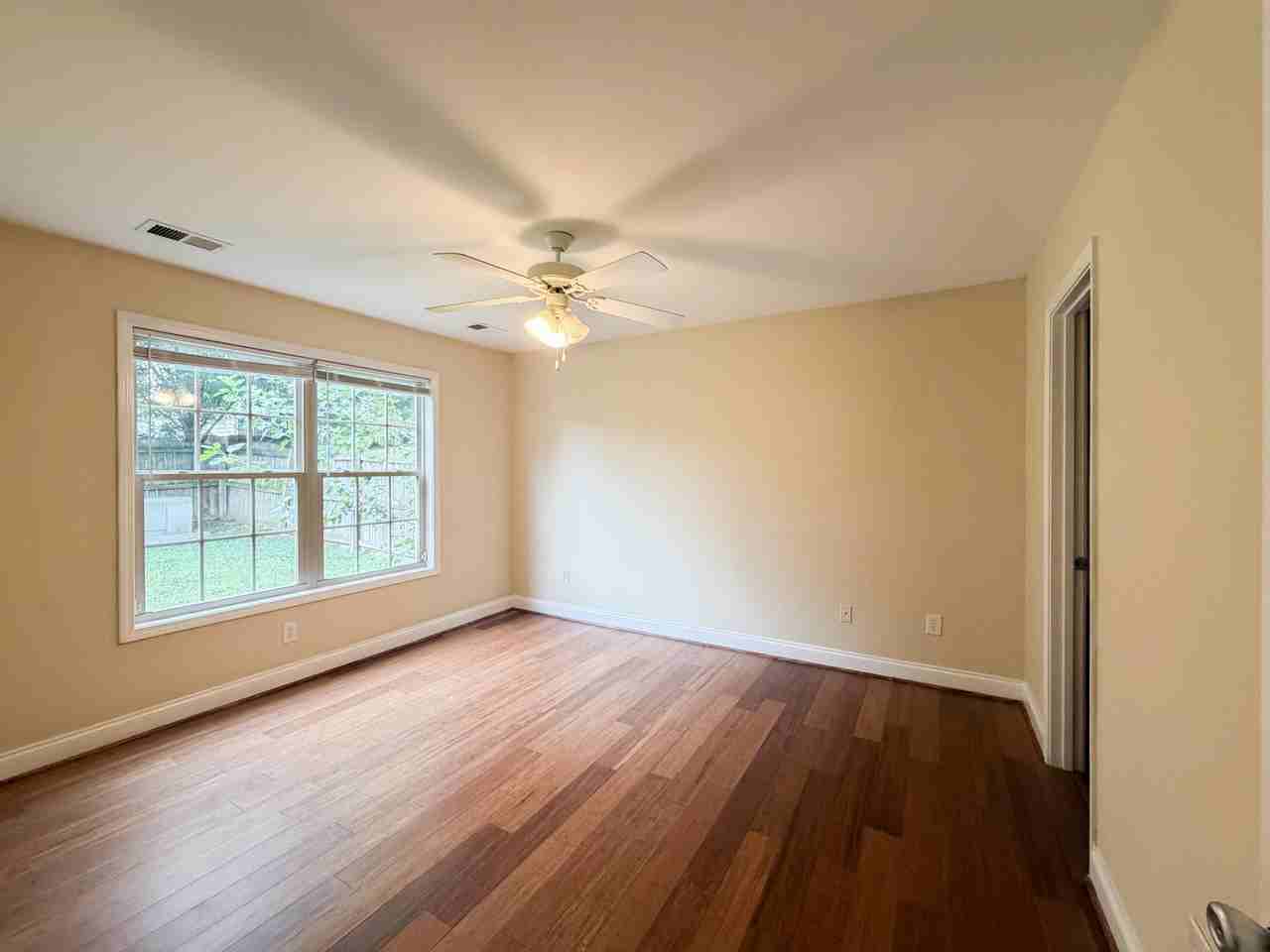 2513 Denburn Ct - Photo 6 of 16