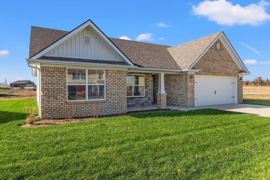 133 Landry Ln