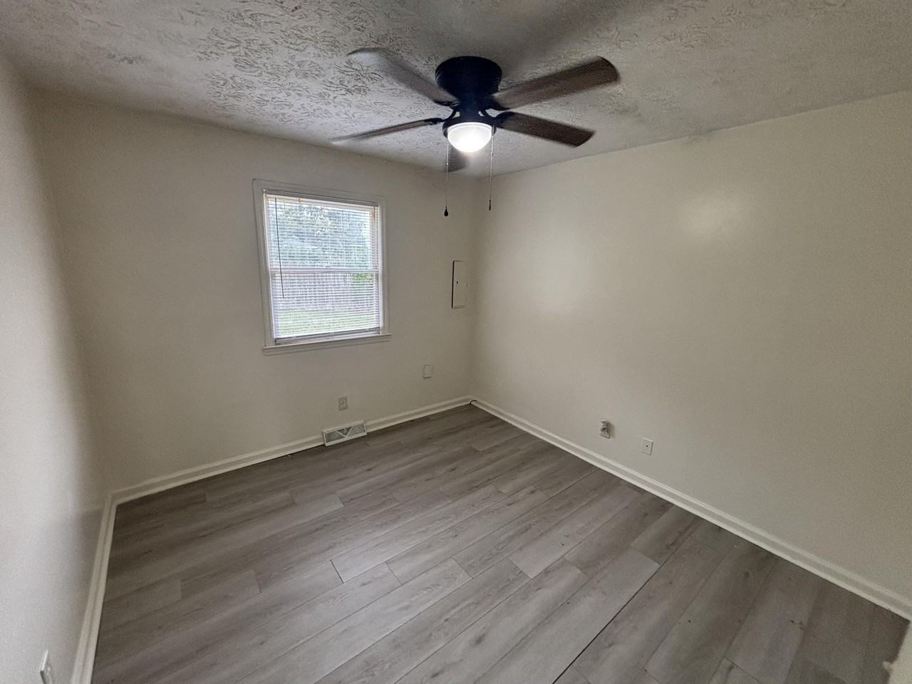 312 Garden Park Dr - Photo 7 of 15