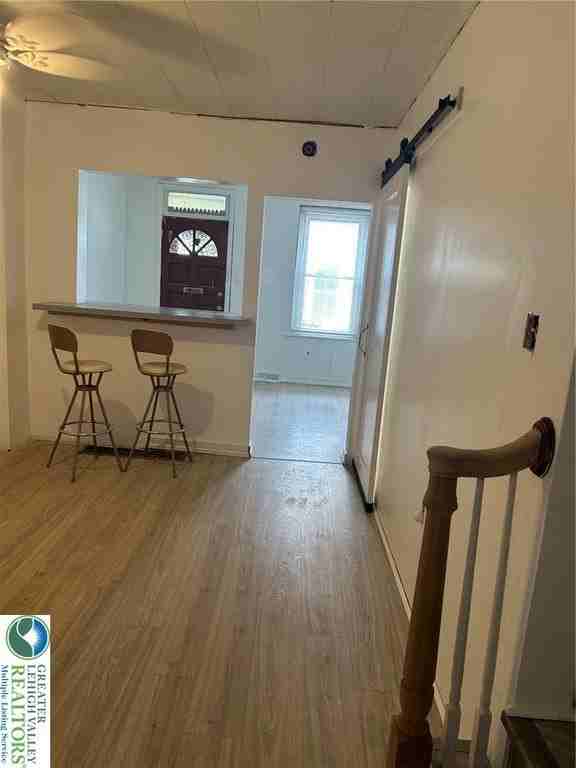 746 Laufer St - Photo 6 of 20