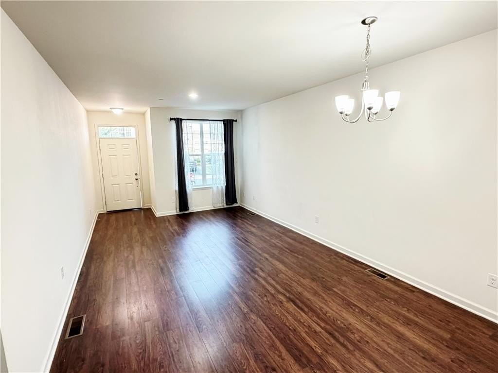 356 Redclover Ln - Photo 4 of 48