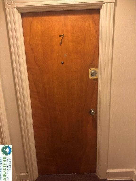 215 W Broad St #7 - Photo 2 of 12
