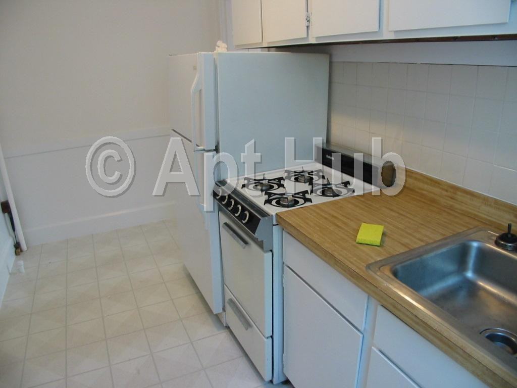 Summer St #4 - Photo 4 of 5