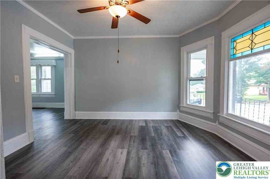 739 Broadway - Photo 5 of 50