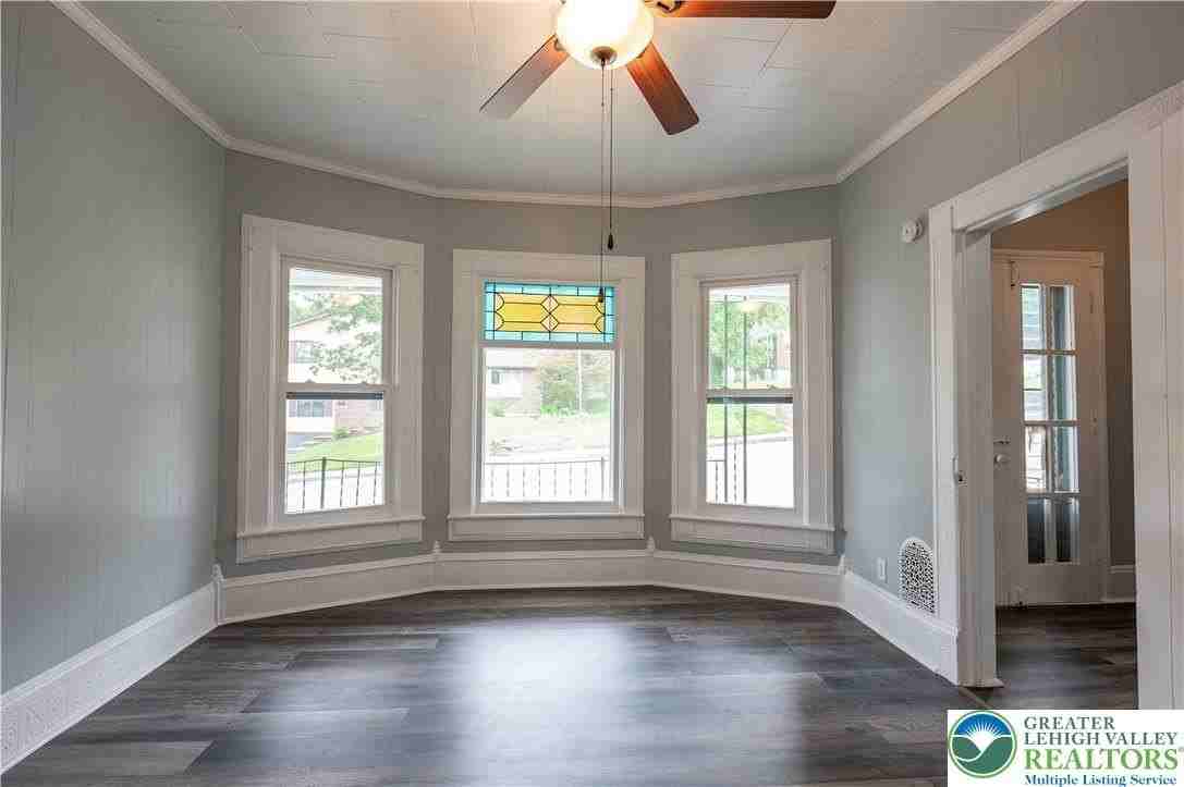 739 Broadway - Photo 6 of 50