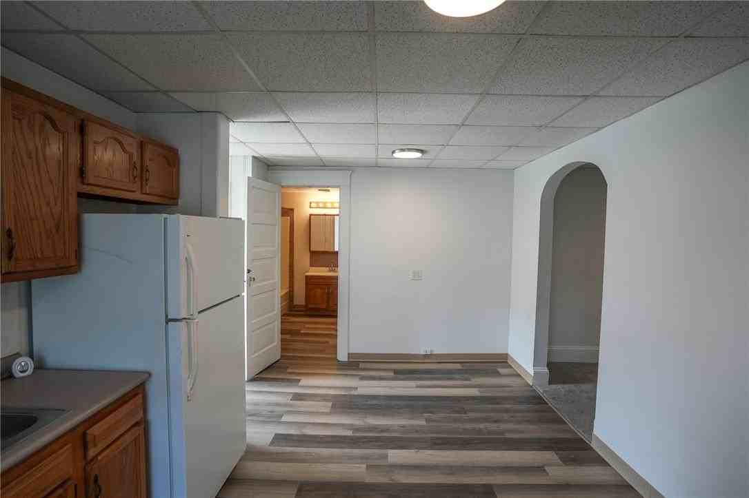 362 Delaware Ave #2ndFL - Photo 6 of 28