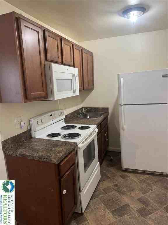 929 W Gordon St - Photo 3 of 12