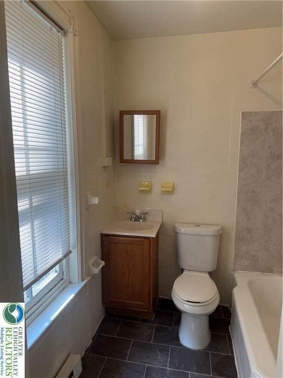 929 W Gordon St - Photo 4 of 12