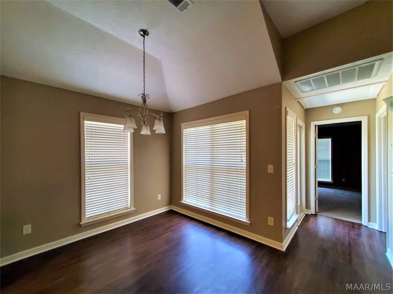96 Grand Park Dr - Photo 4 of 23