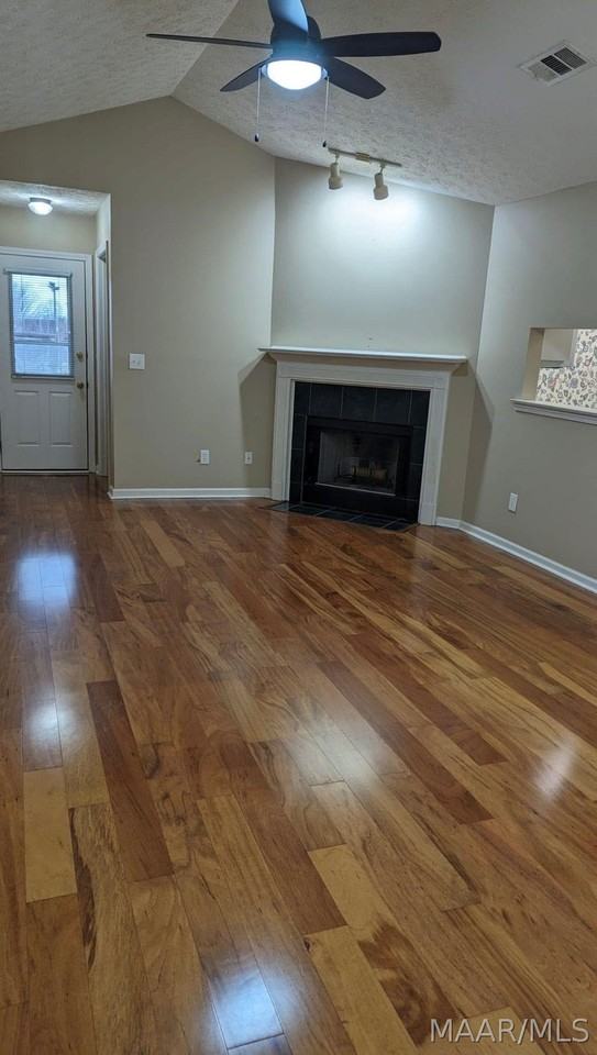 6560 Chaprice Ln - Photo 2 of 8