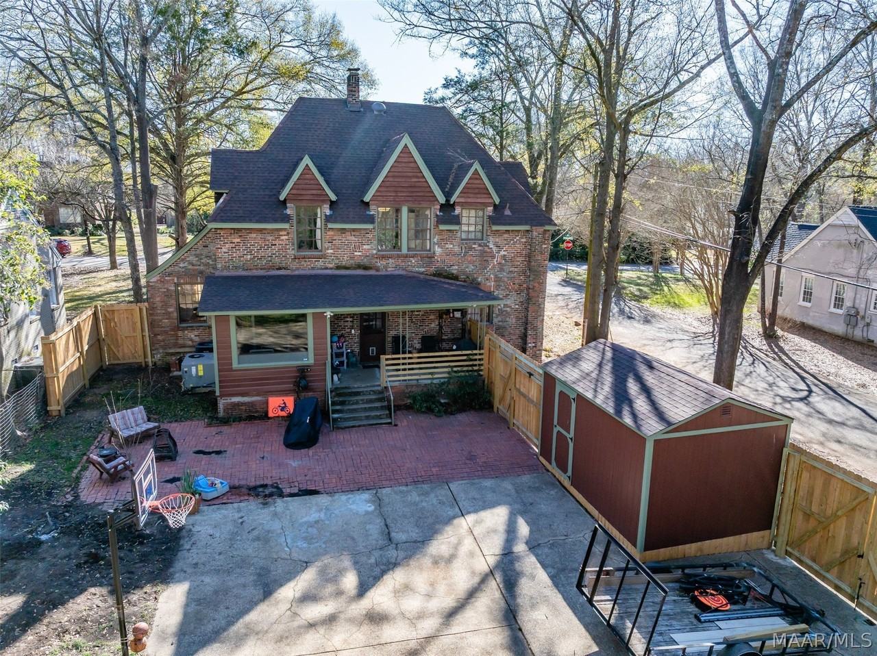 1201 Magnolia Curv - Photo 2 of 29