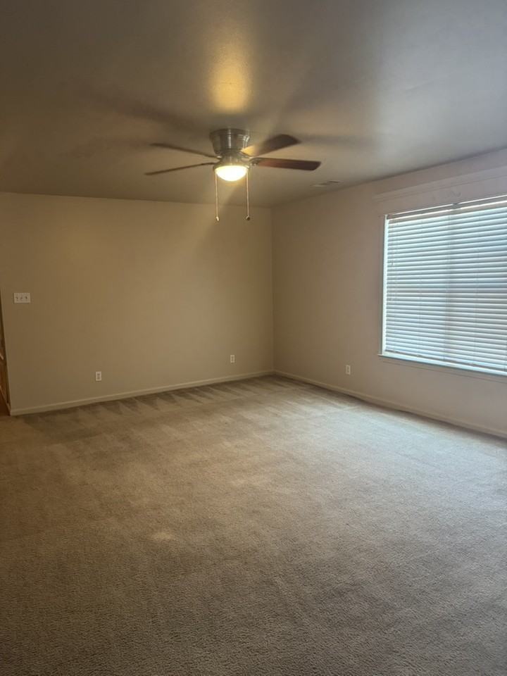 5521 Springvale Rd #5521 - Photo 2 of 13